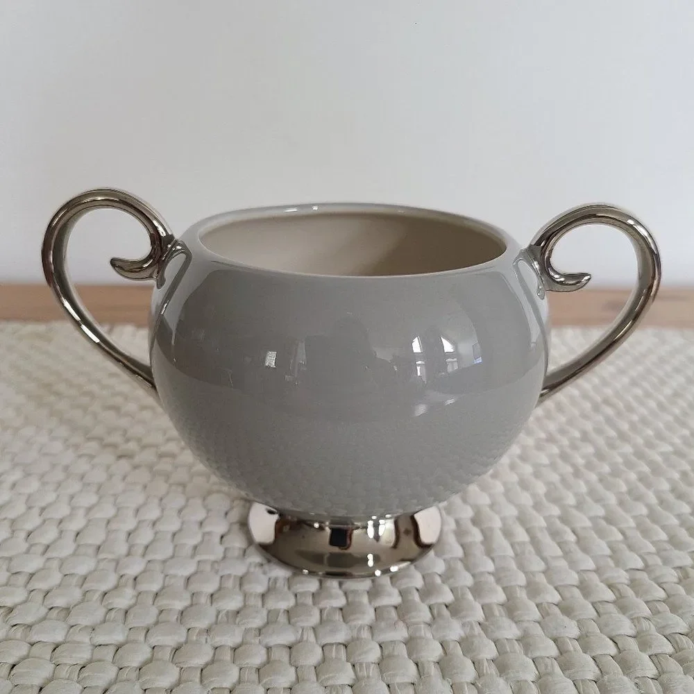Unbranded flintridge china