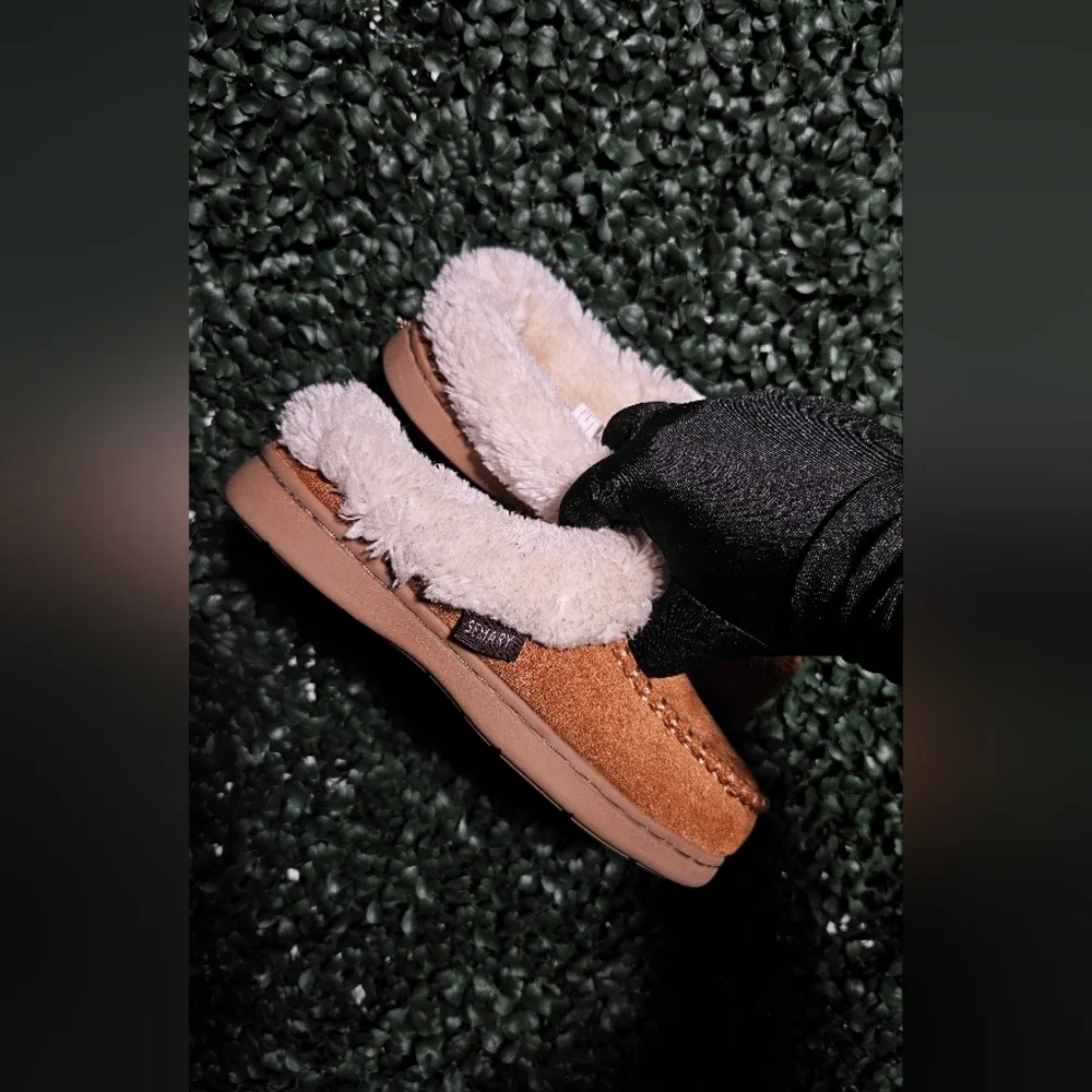 Cozy Brown Slippers with Cream Lining