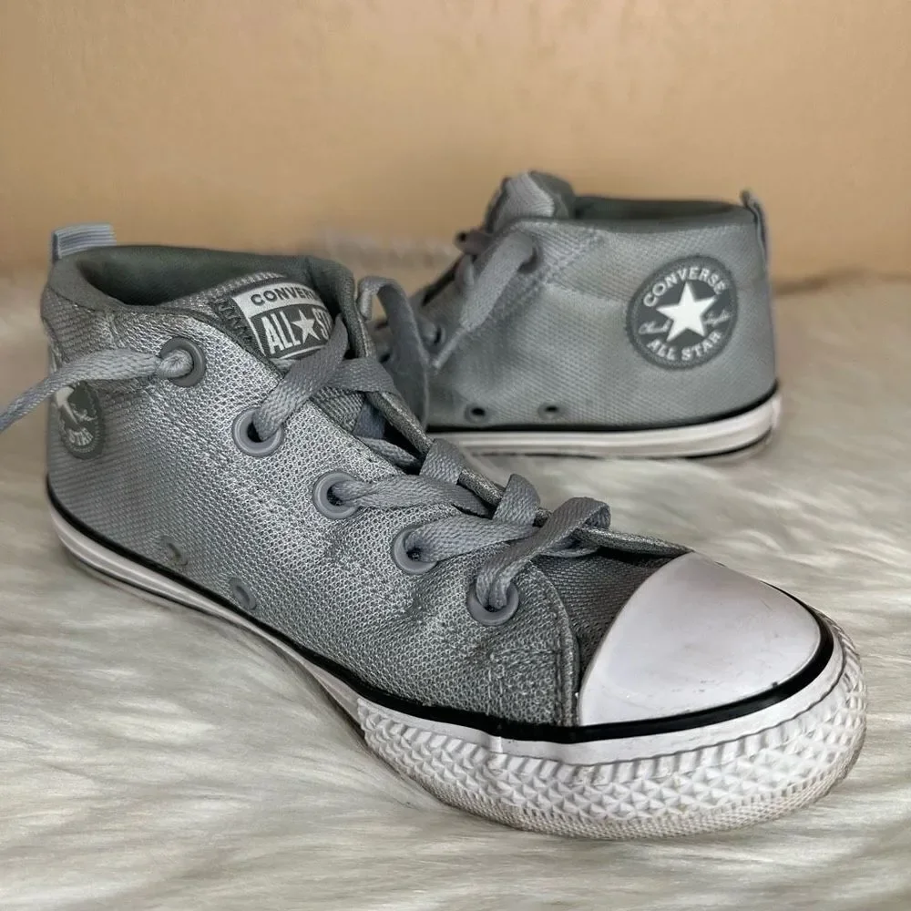 Converse Chuck Taylor All Stars Mid Tops Gray Size 3