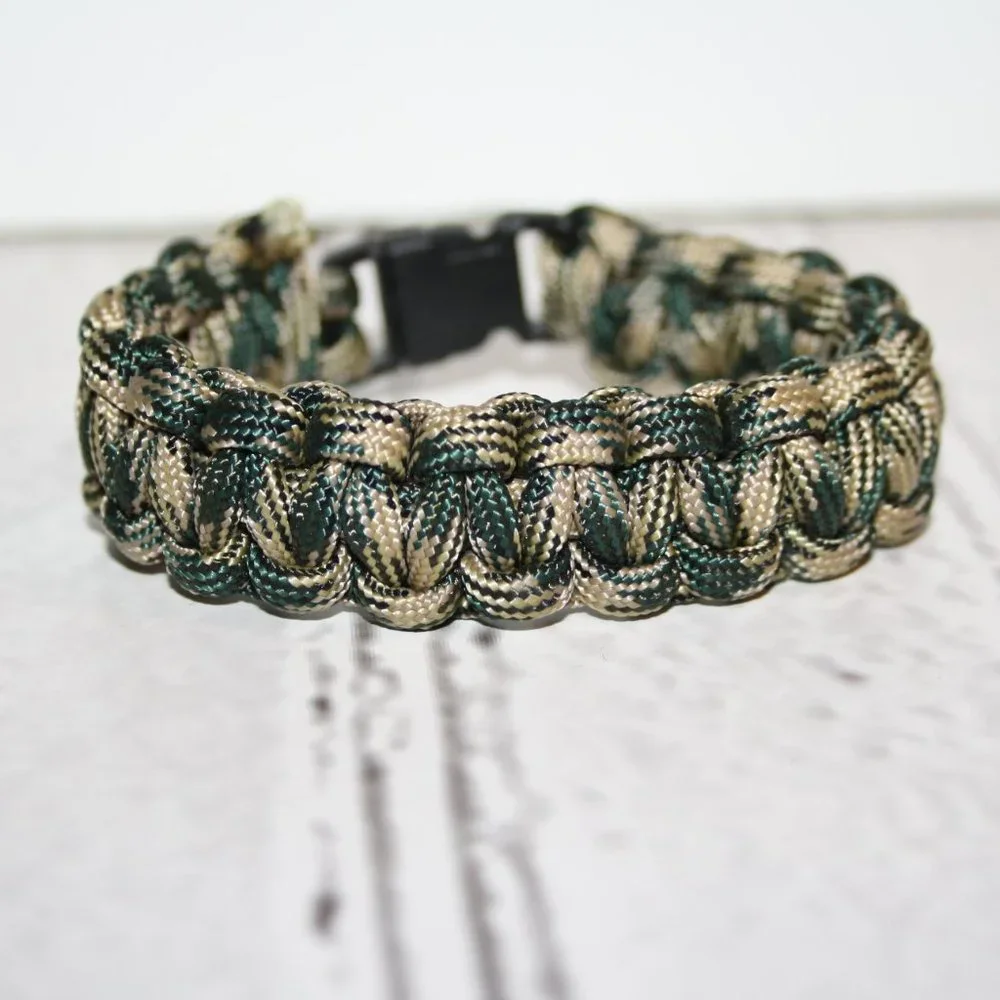 🟢 Camo Paracord Bracelet · 7.5