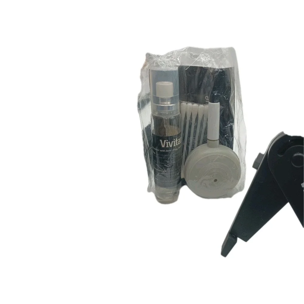 Vivitar Padded Camera Bag 6x6x4 Case with Shoulder Strap & Cleaning Kit