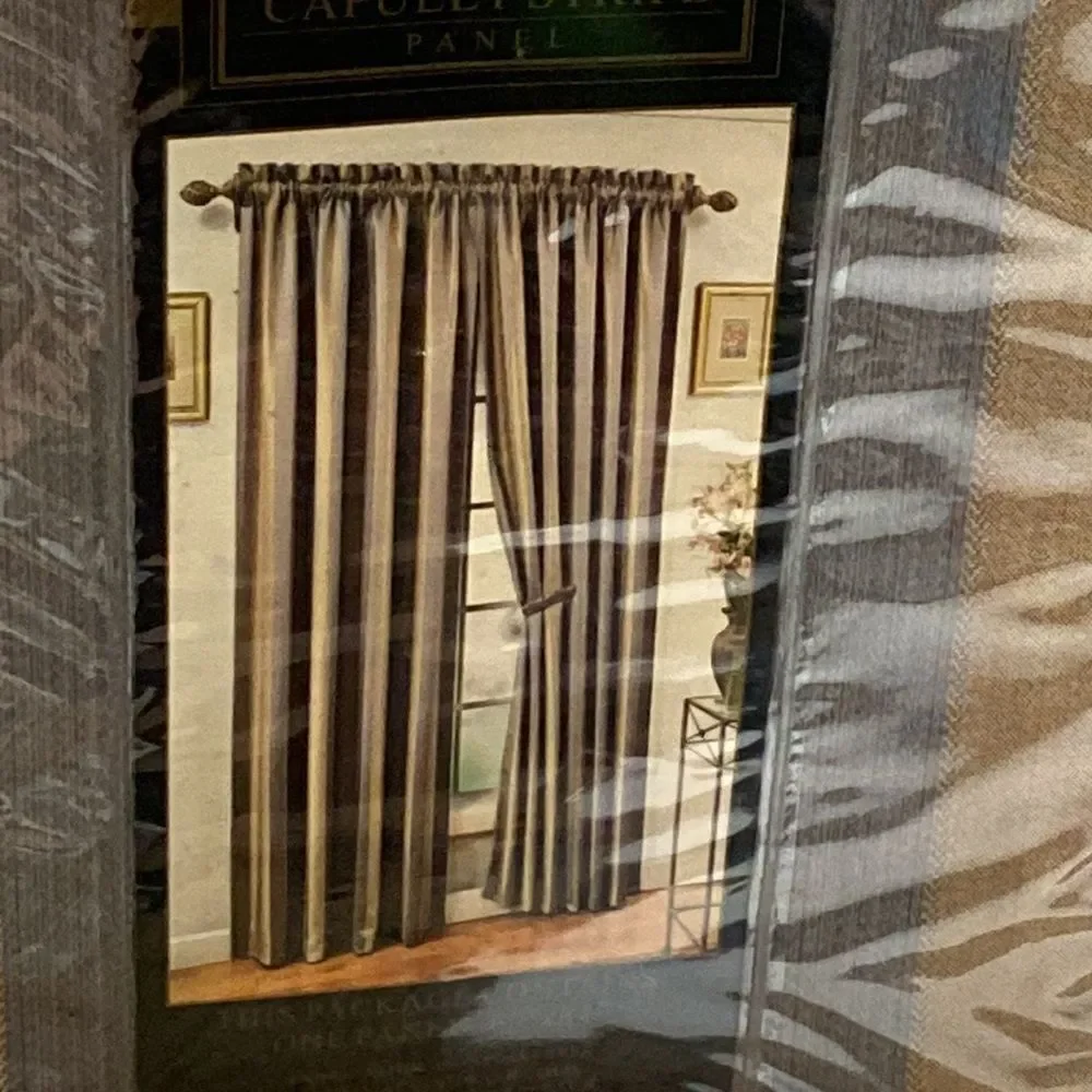 VTG VICTORIA CLASSES CAPULET STRIPE PANEL ONE PANEL SIZE 60”x84”