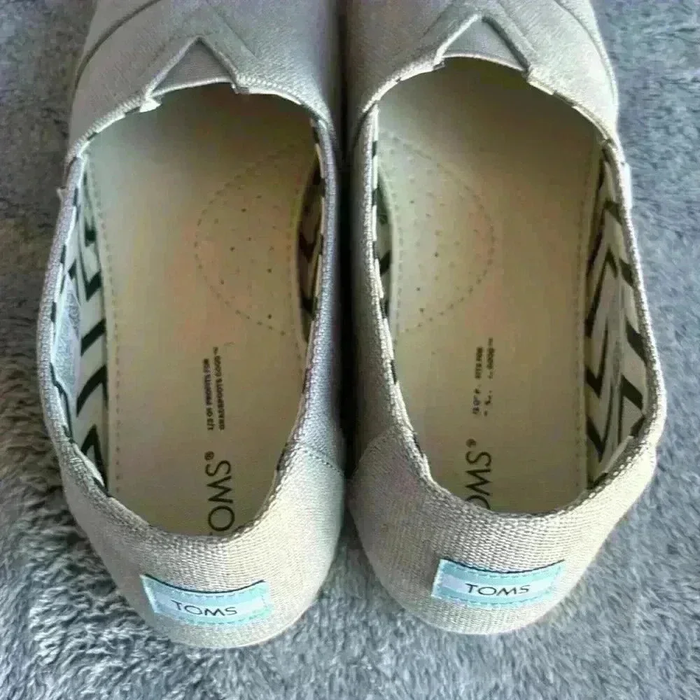 Toms Womens Alpargata Mourning Dove Heritage Canvas Size 9.5 EUC