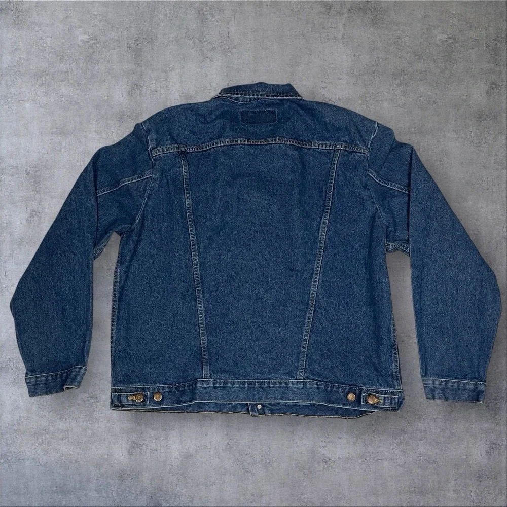 Wrangler denim trucker