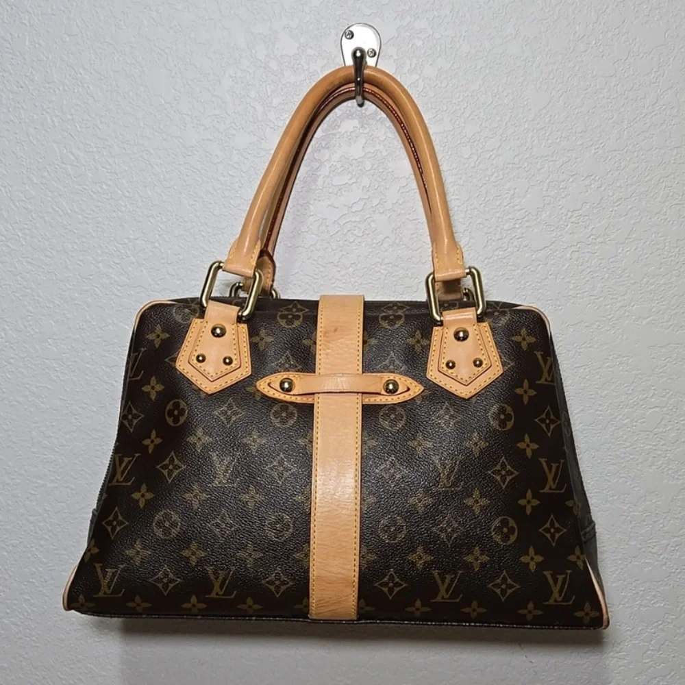 Louis Vuitton Monogram Manhattan GM