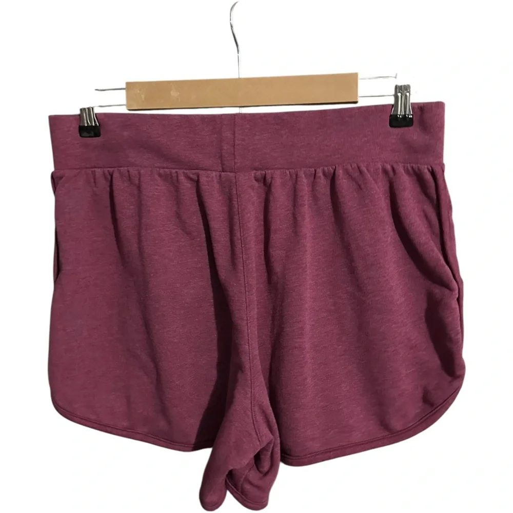 Nike Yoga Shorts Red Large