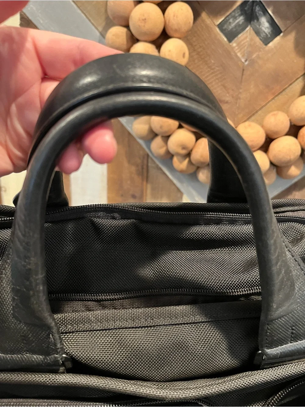 Tumi alpha expanded