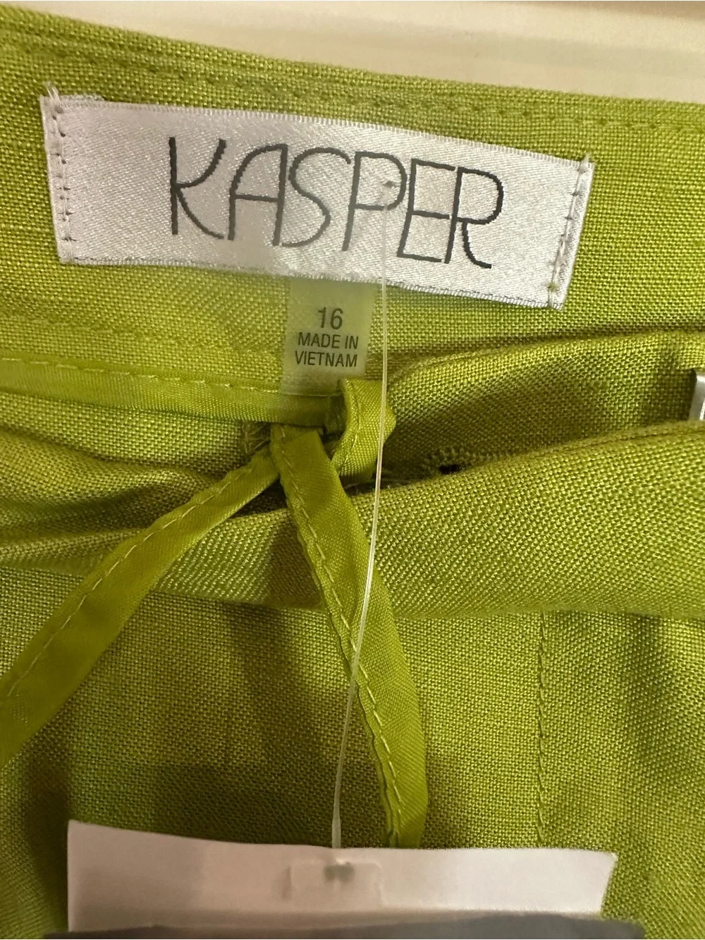 Kasper straight leg