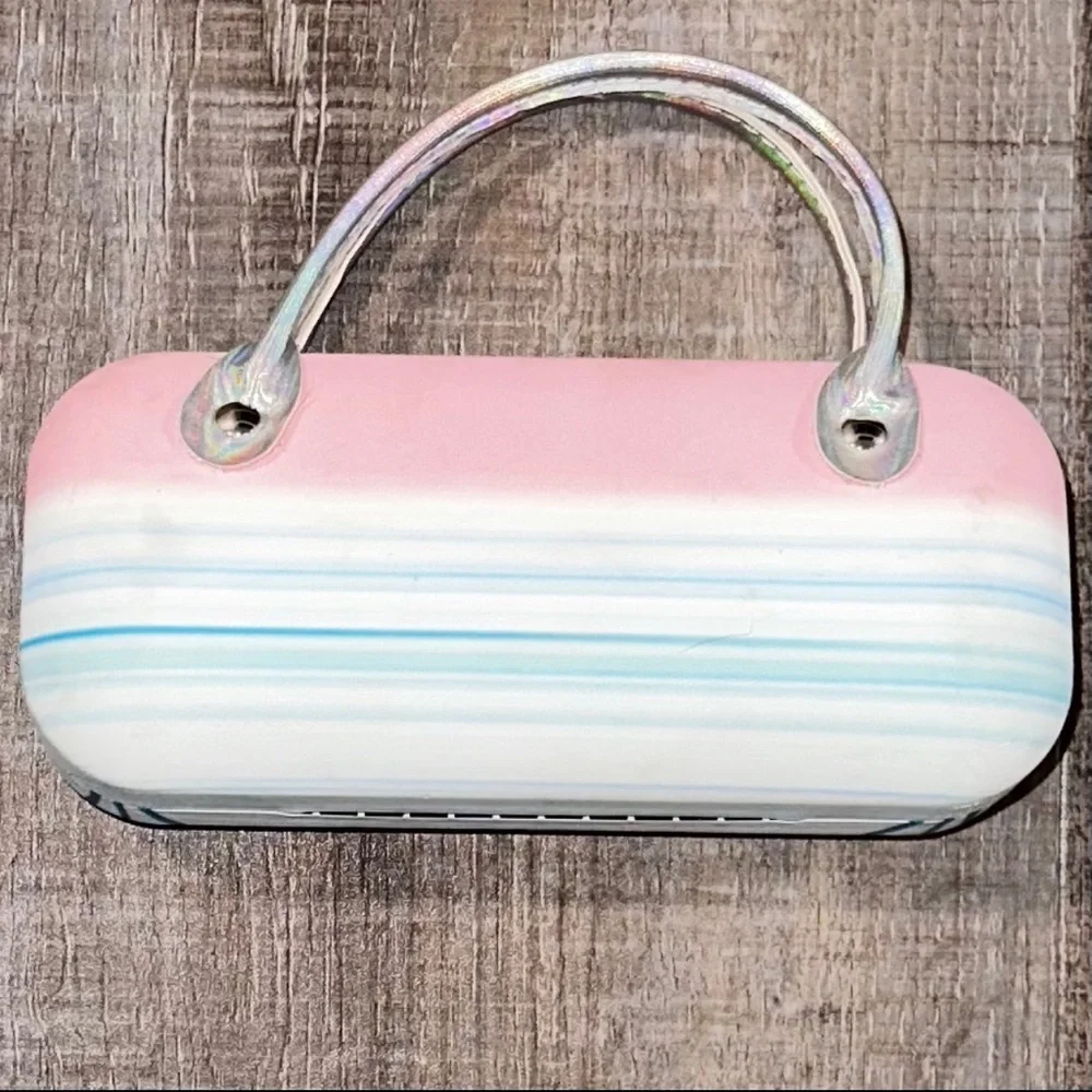 💞 Justice “C” Beachy Sunglass Hard Case