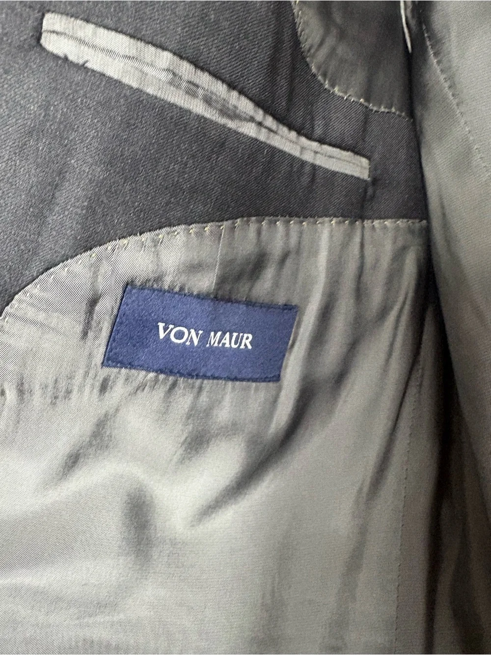 HART SCHAFFNER MARX Two-Button Blazer from Von Maur in Charcoal Size 44S