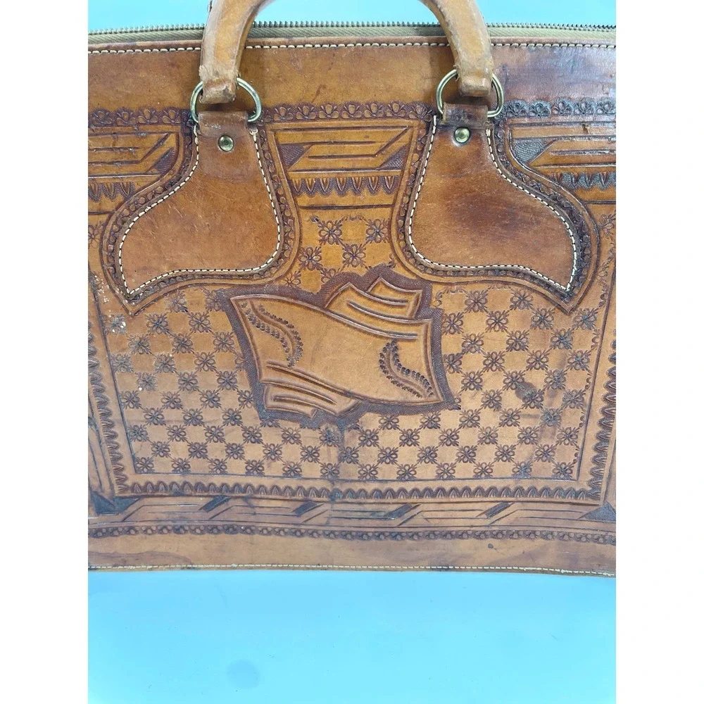 Unbranded hand tooled