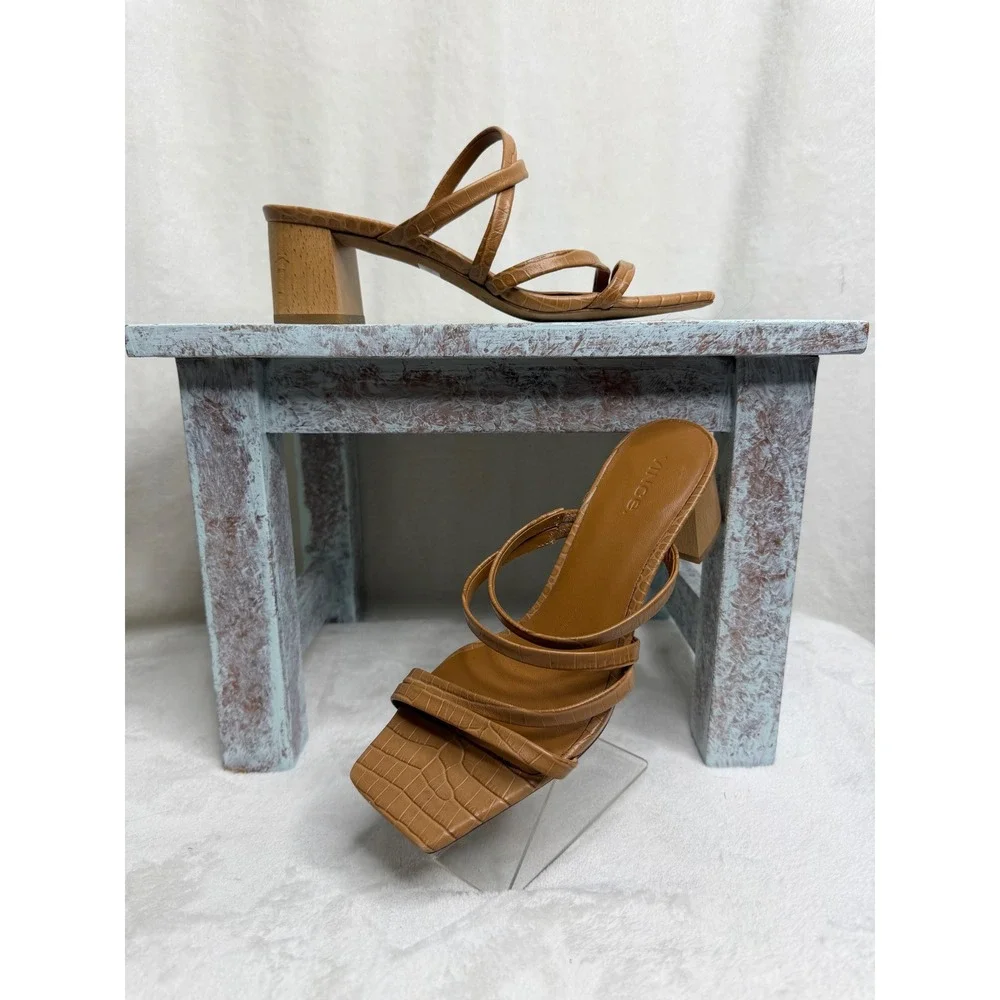 Vince Elita Sandal Womens 7M Tan Croc Embossed Leather Strappy Block Wood Heel