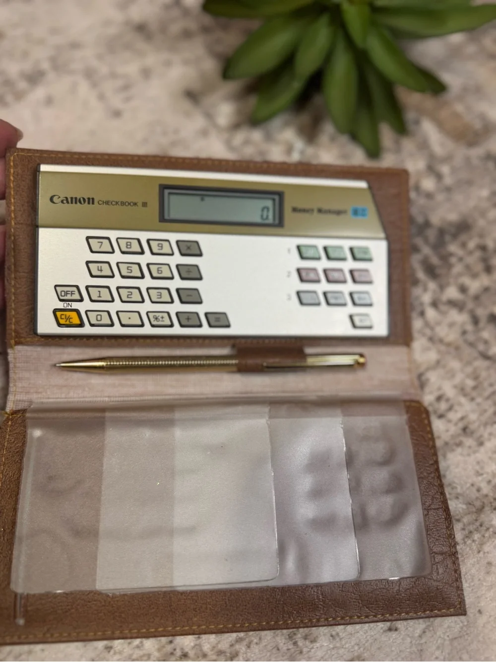 Canon compact checkbook