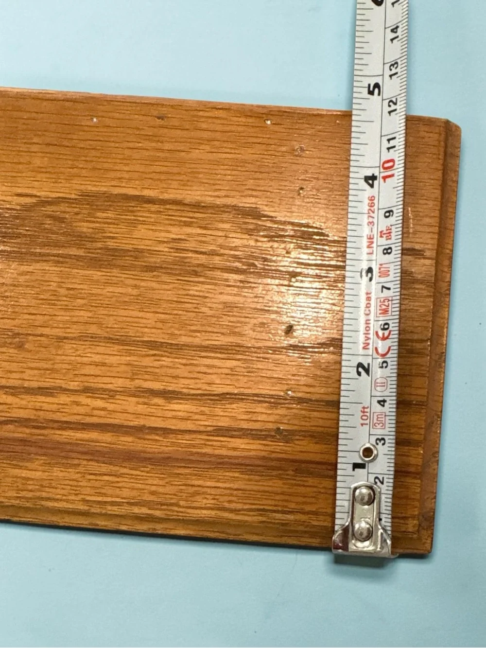 Handmade shelf measures