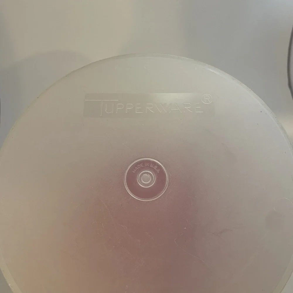 Tupperware preowned used