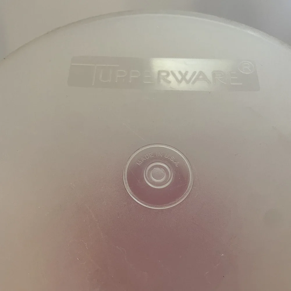 Tupperware preowned used
