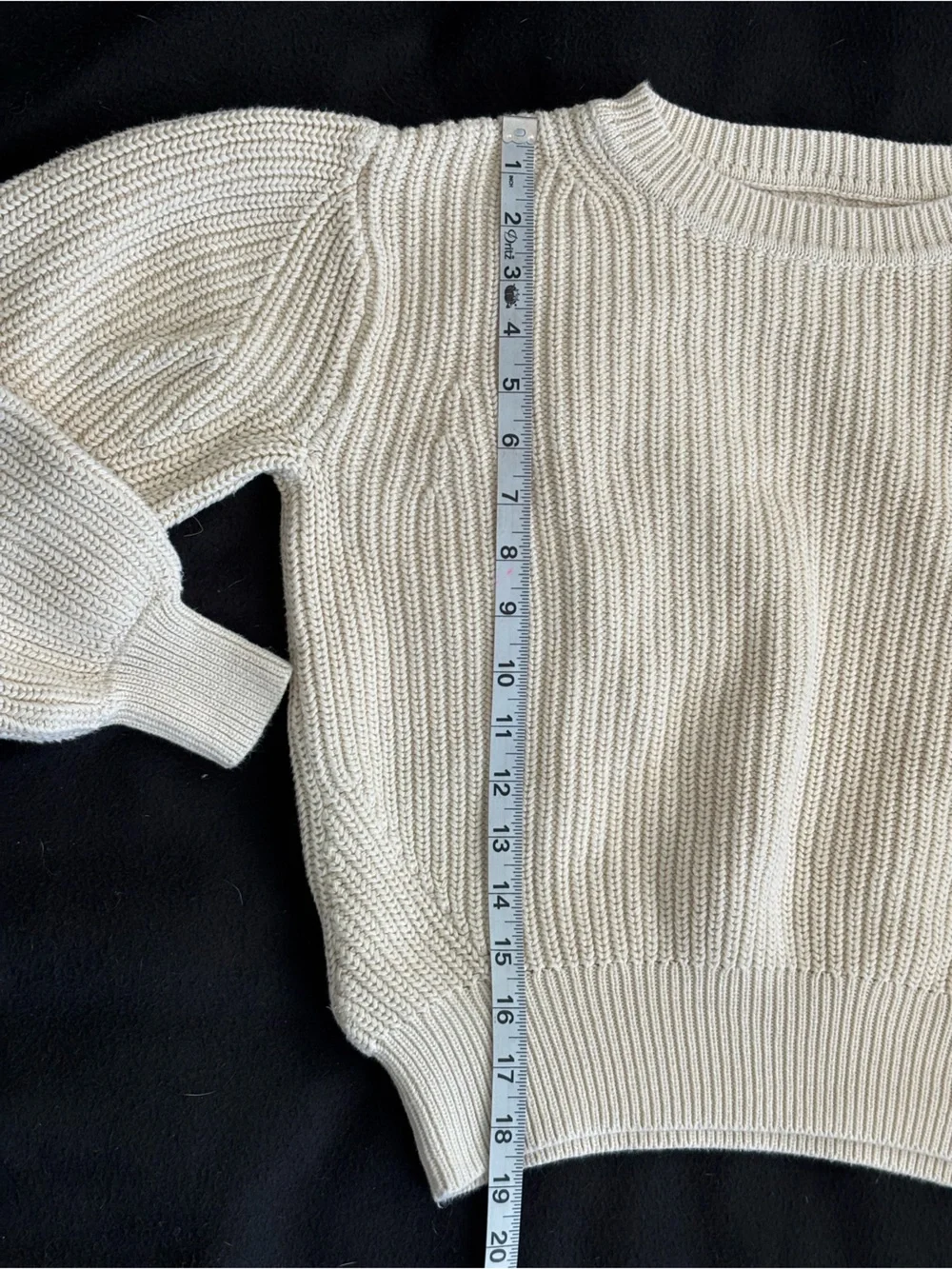 GAP crewneck sweater