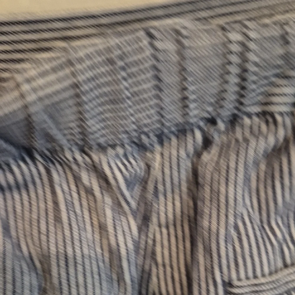 Banana Republic Hayden Navy Striped Linen And Cotton Blend Crops
