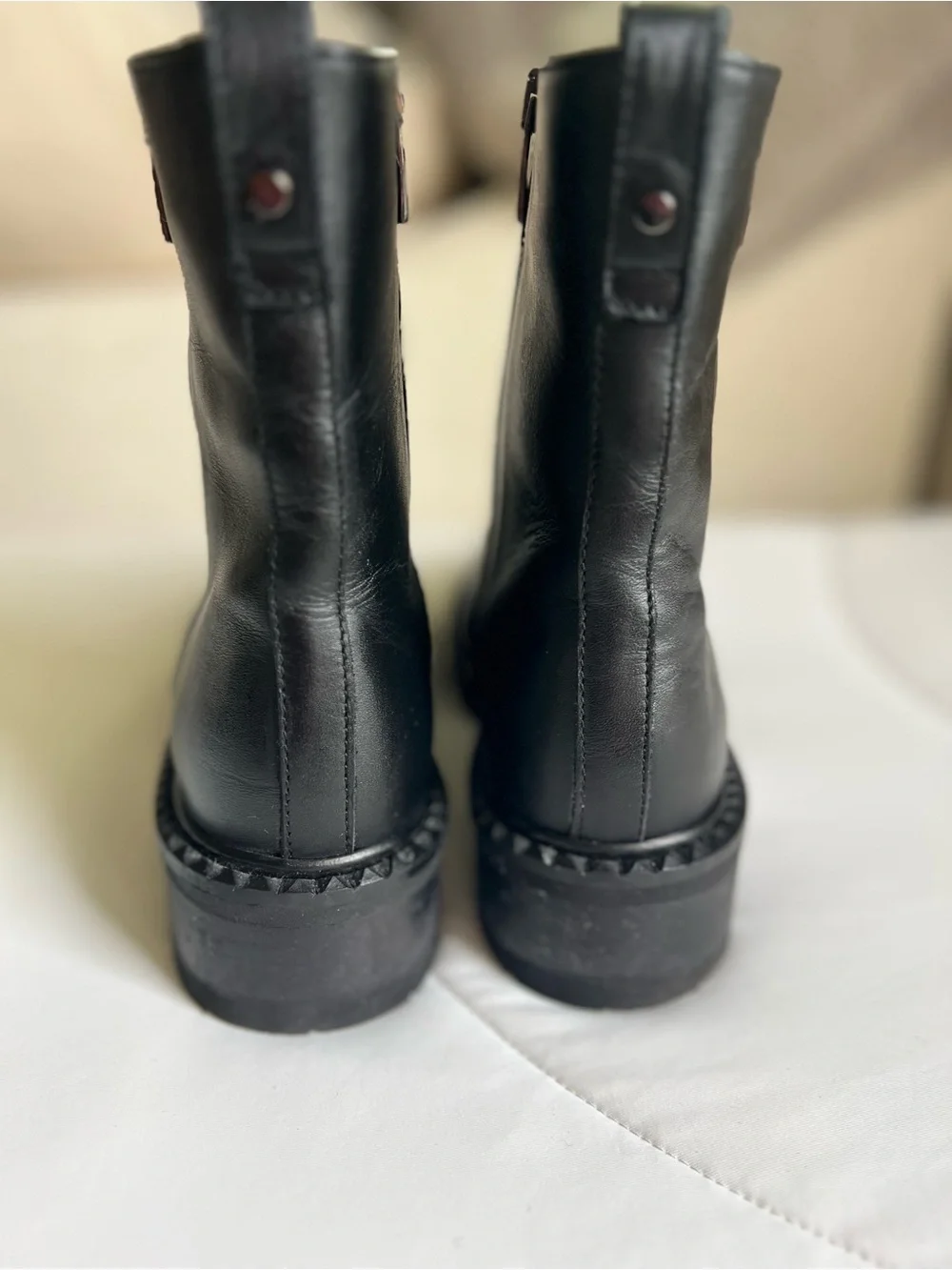 La CANADIENNE smooth black
