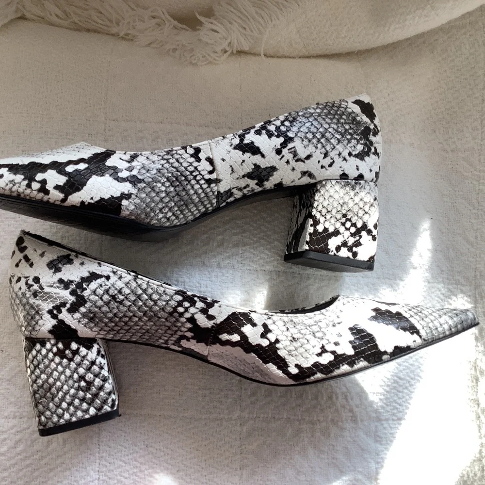 Zara snakeskin print