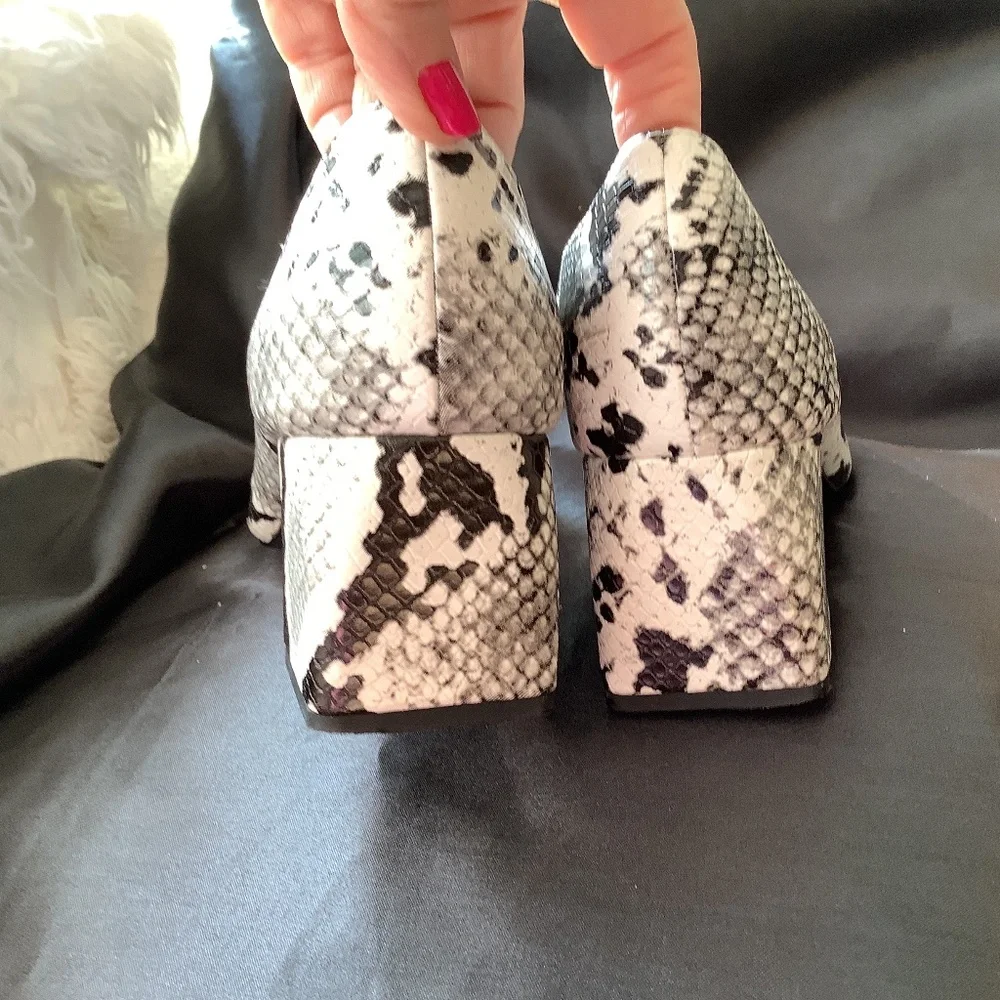 Zara snakeskin print