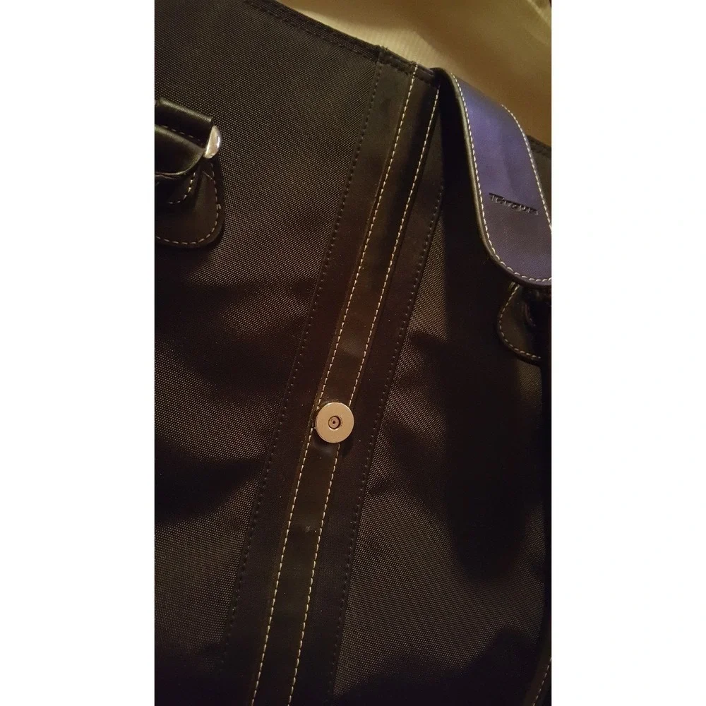 Targus Women's Laptop Shoulder Bag Large Padded Business Tote Black