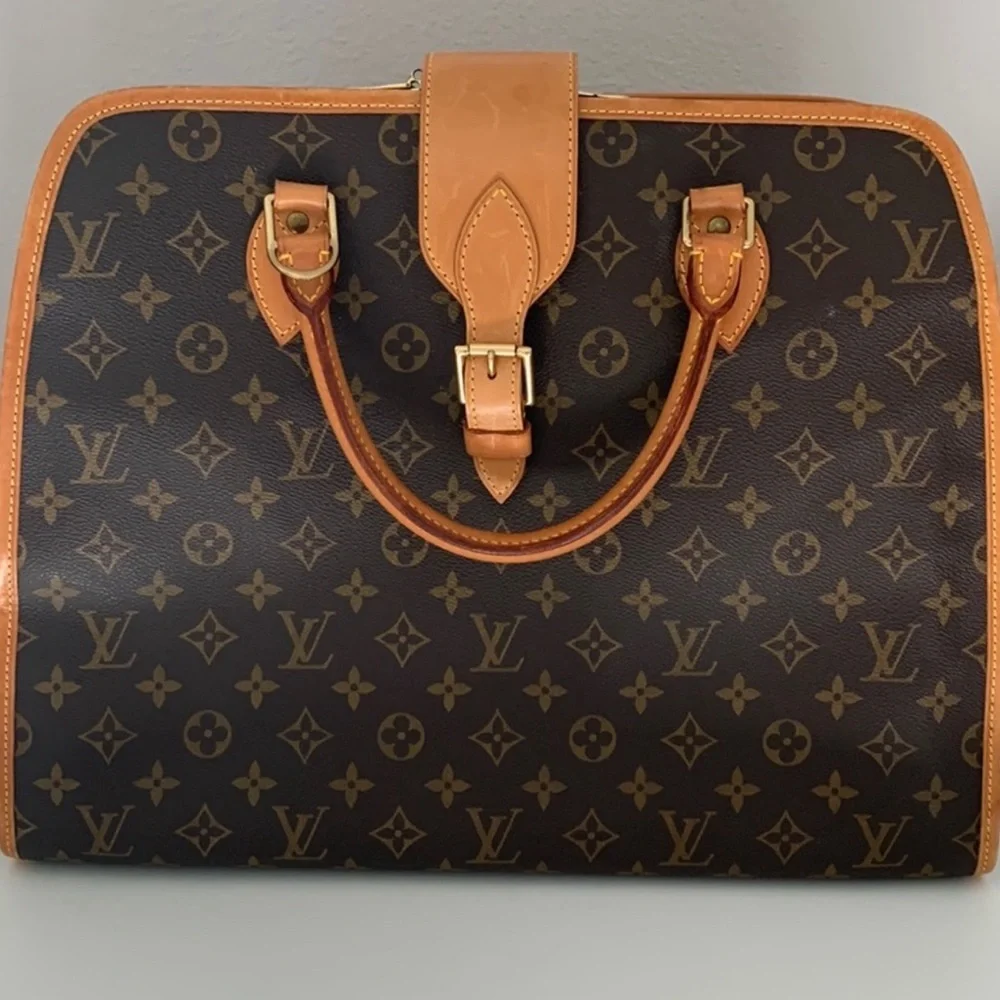Louis Vuitton louis vuitton