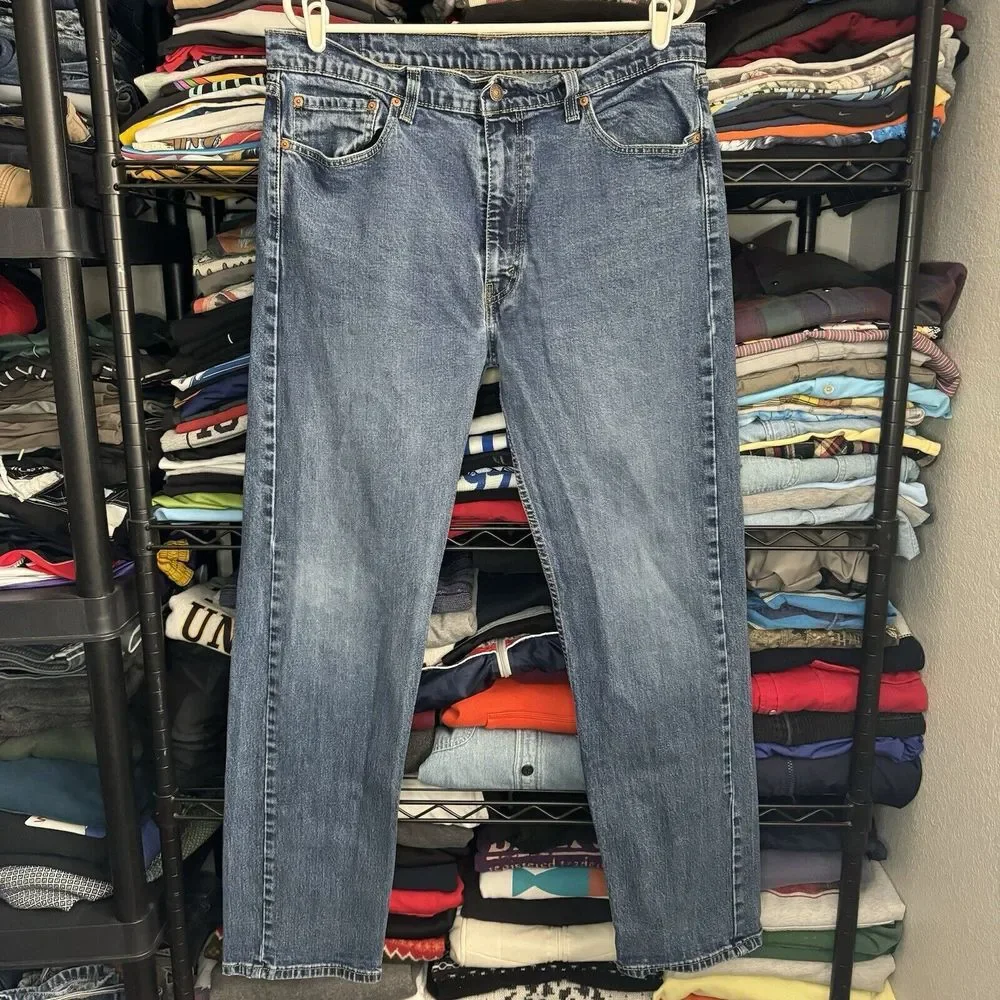 Levis levis 503