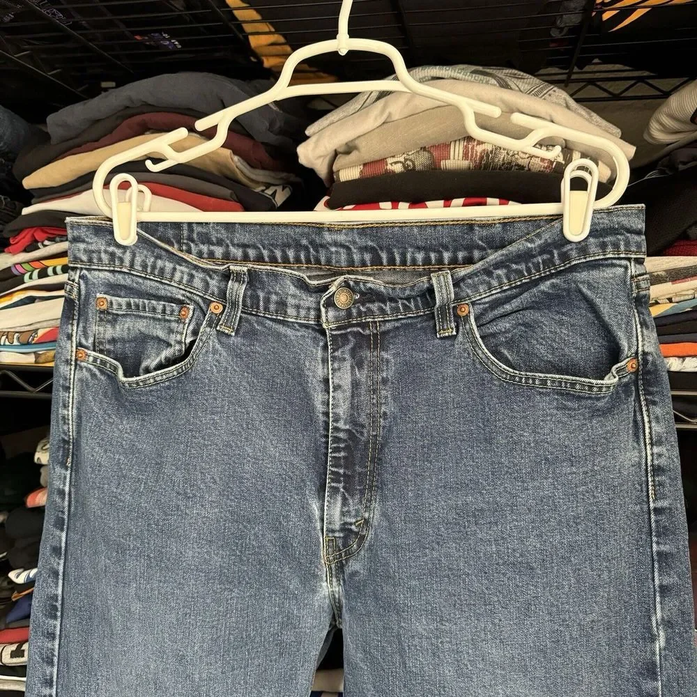Levis levis 503
