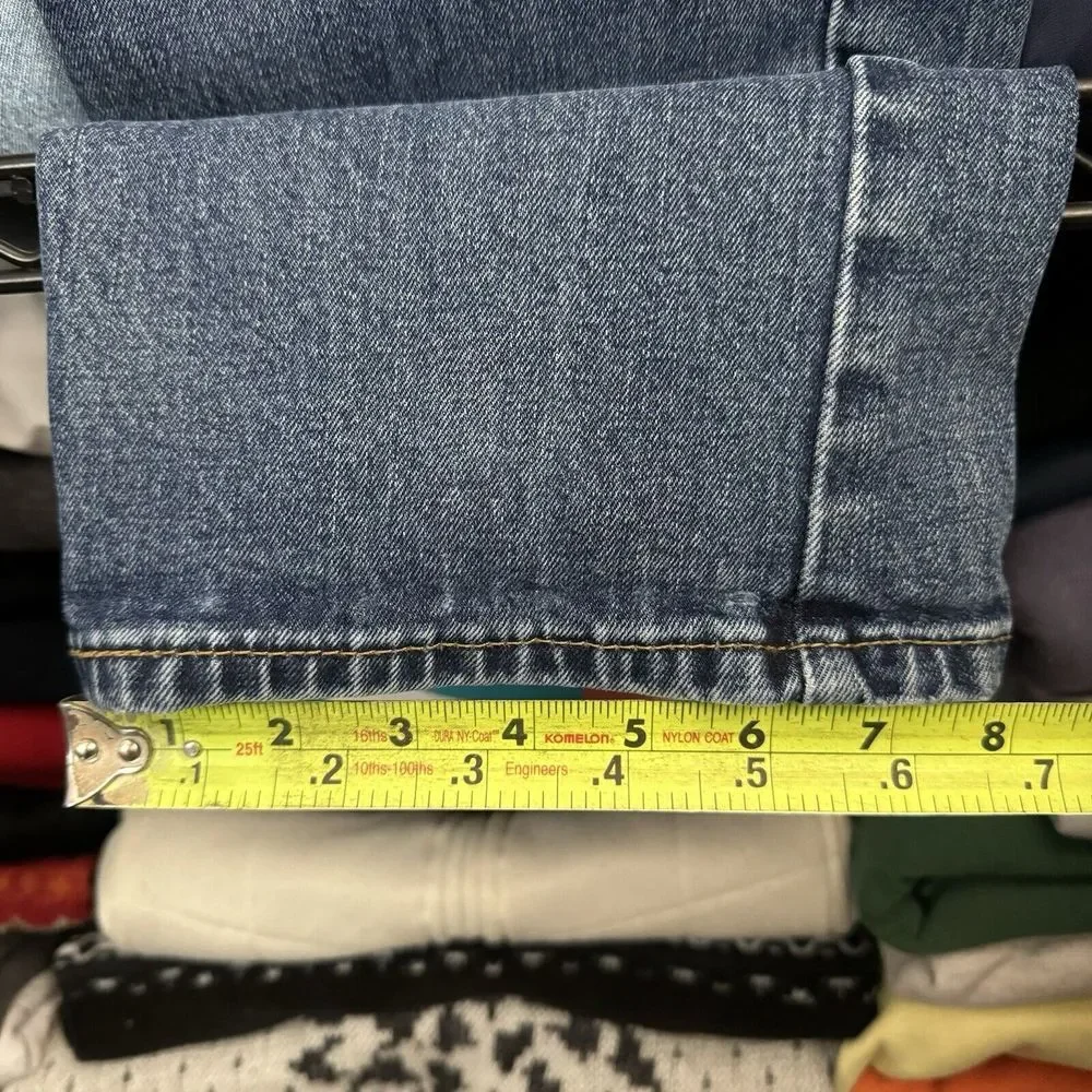 Levis levis 503