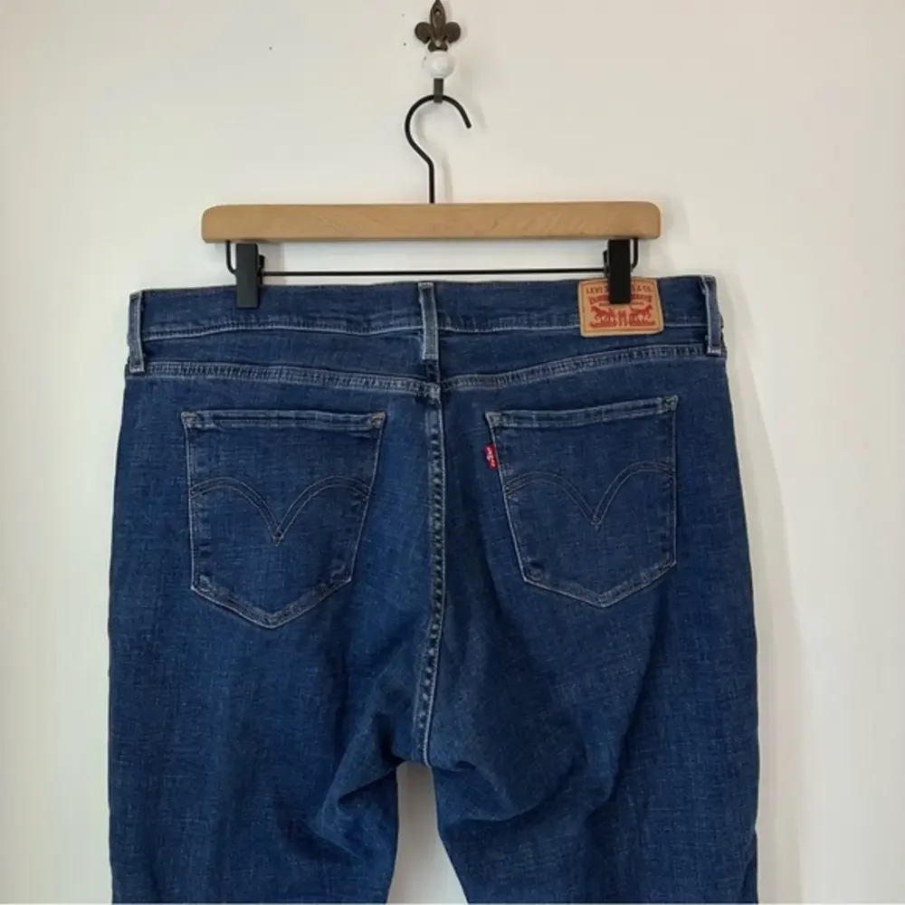 Levi's Classic Bootcut Jean Size 16‎ Dark Wash Stretch