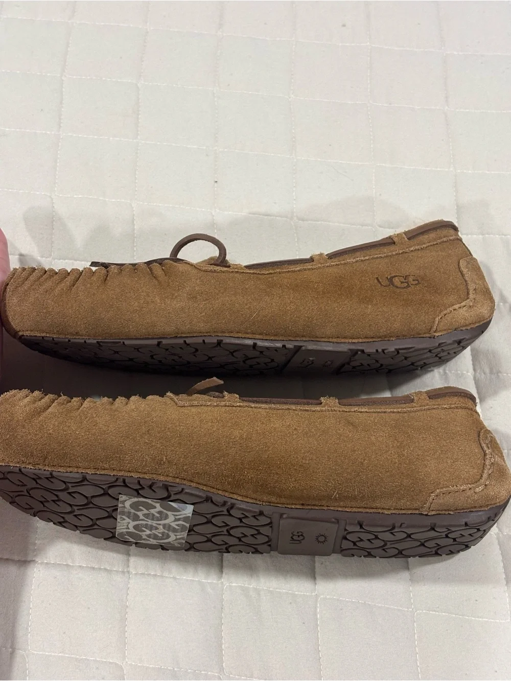 UGG Dakota Slip On Moccasin 5296 UGGPure Wool Chestnut 6 Kid’s Rubber Sole EUC