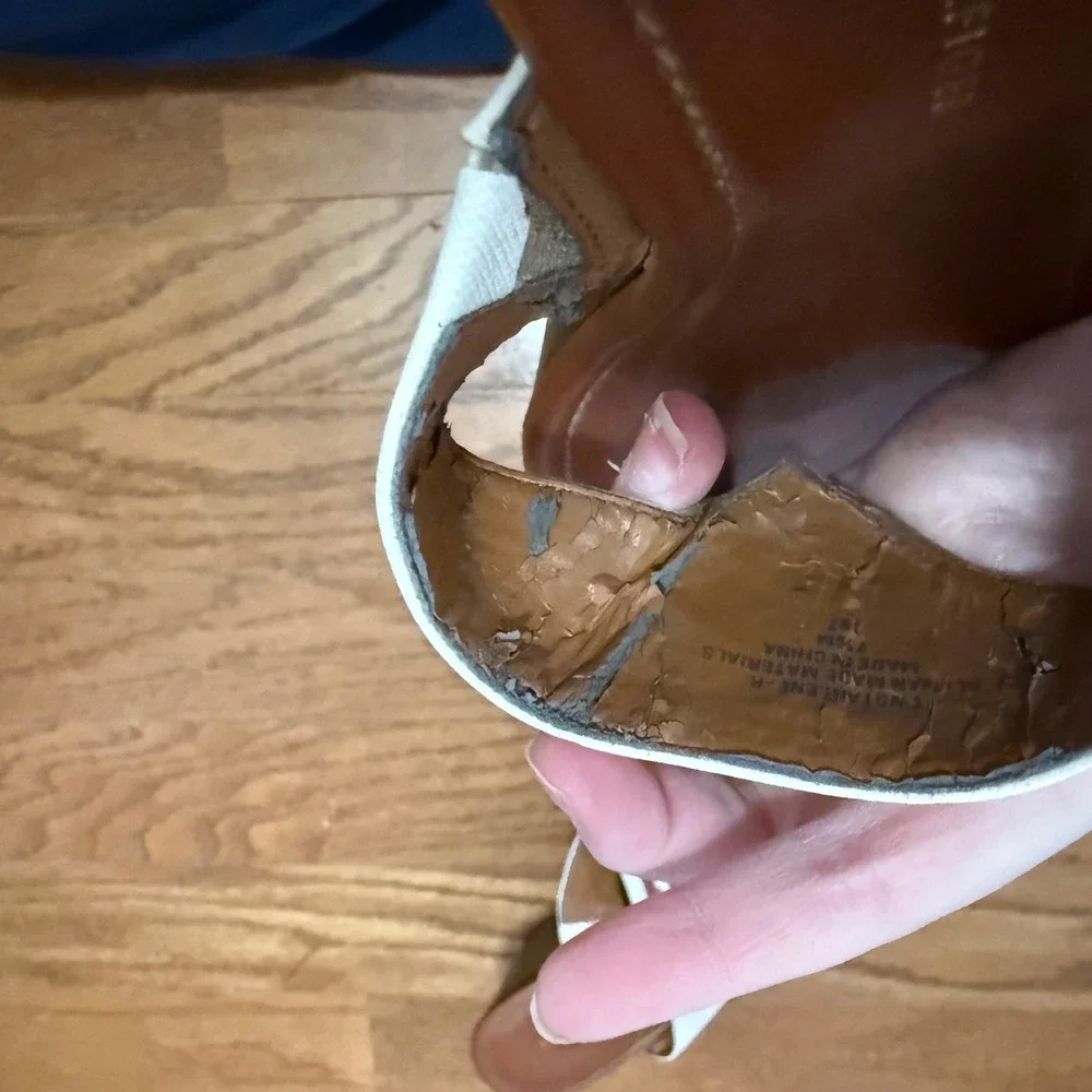 Tommy Hilfiger step into