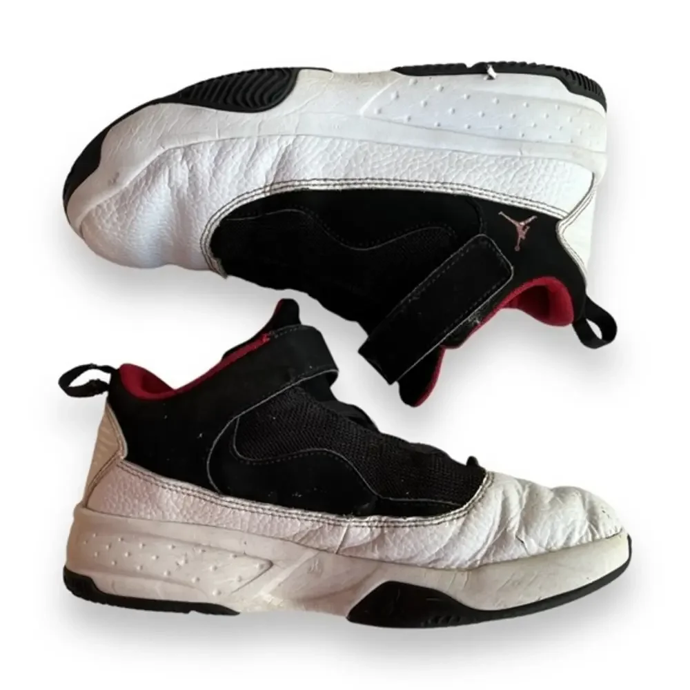 Nike Jordan Max Aura CN8095-100‎ GS White Black Kid's Sneakers Size 3Y