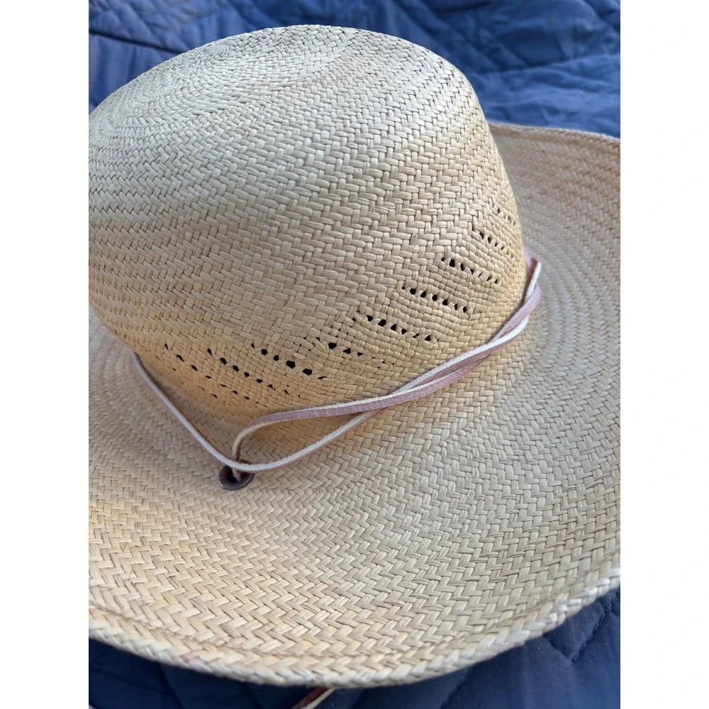 Unbranded western style
