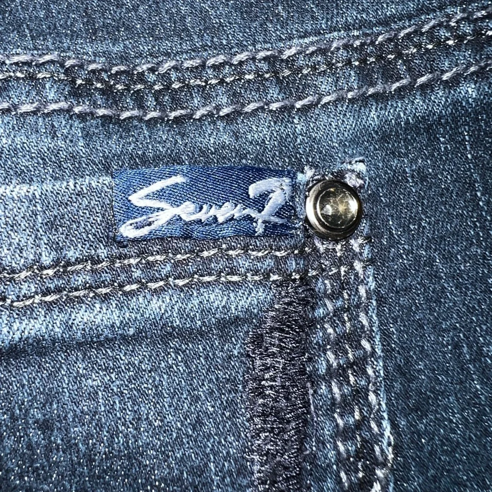 Seven7 these blue