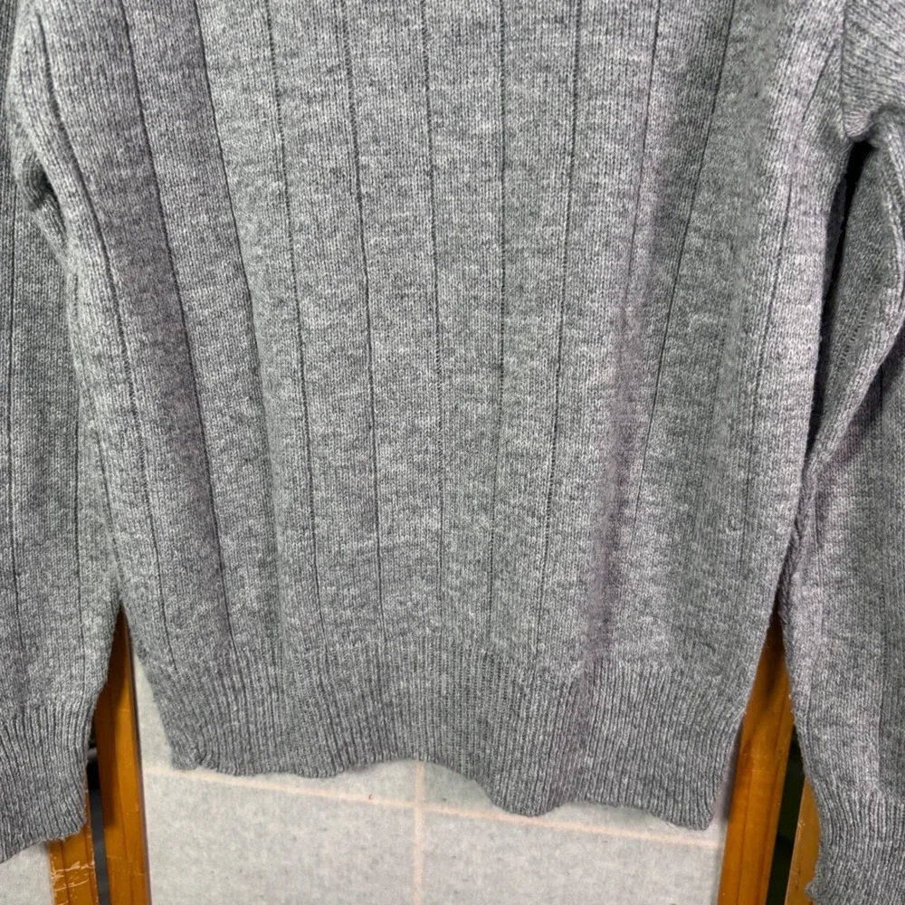 Munsingwear Sweater L Gray Vintage Cable Knit Crewneck Made in USA Mens