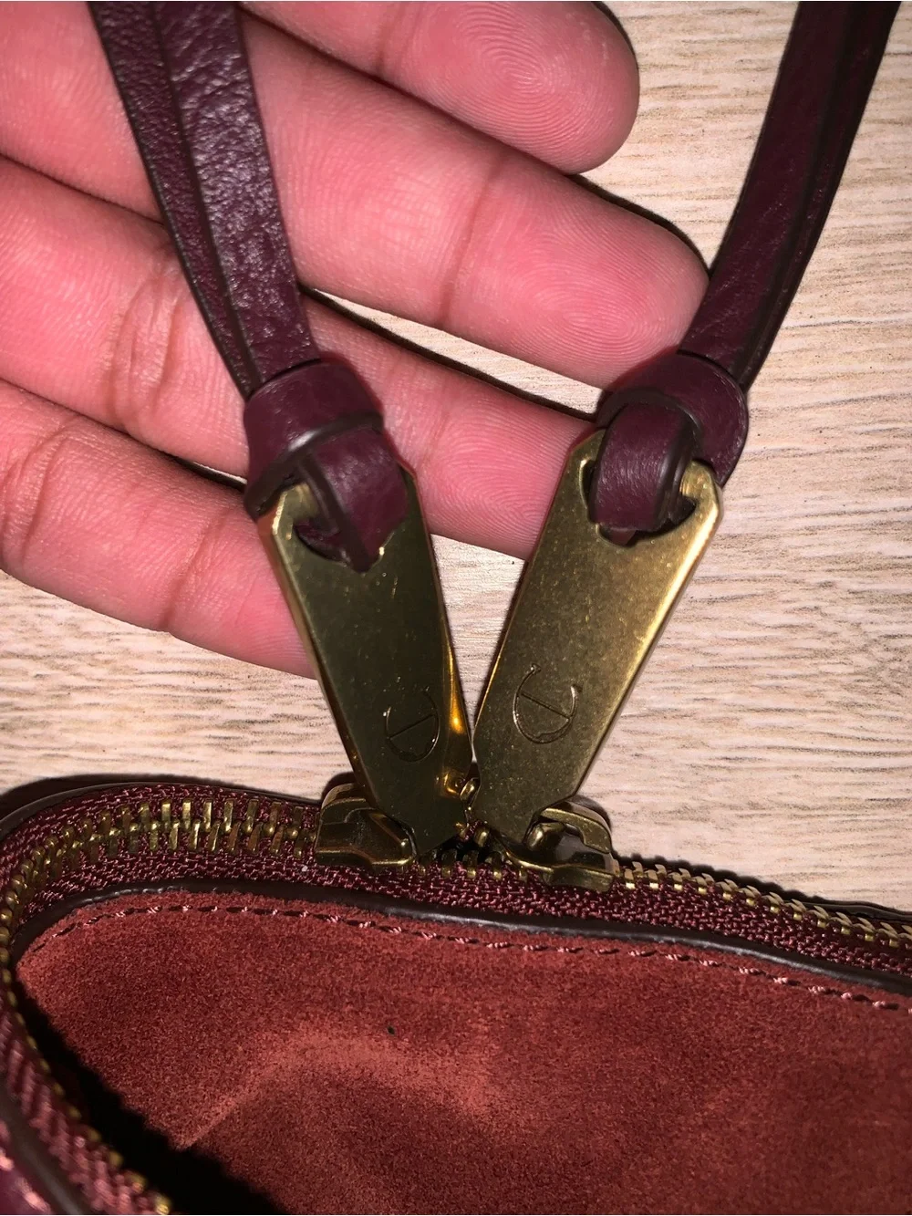 Etienne Aigner size hobo