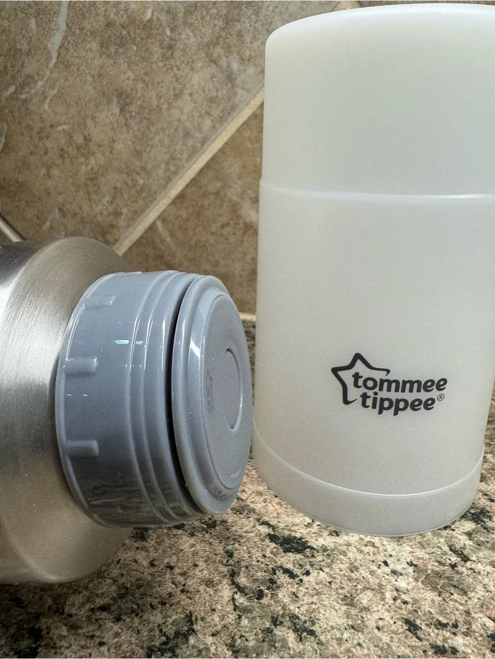Tommee Tippee tommee tippee
