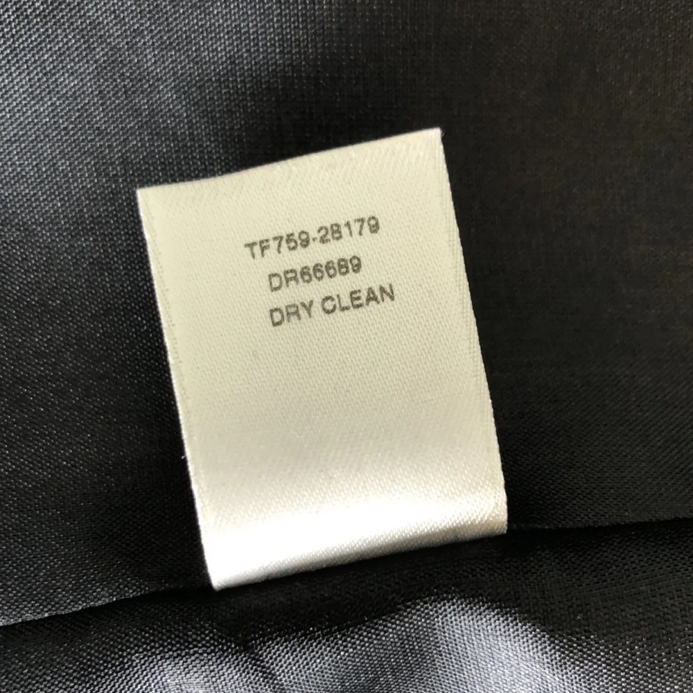 PENDLETON CLASSIC DARK GRAY 100% PURE VIRGIN WOOL BLAZER     SIZE 8