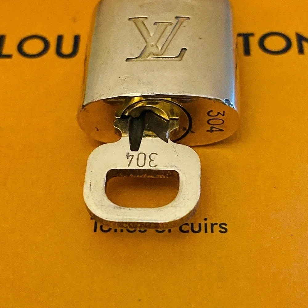 Authentic Louis Vuitton Brass Padlock & Key Set #304