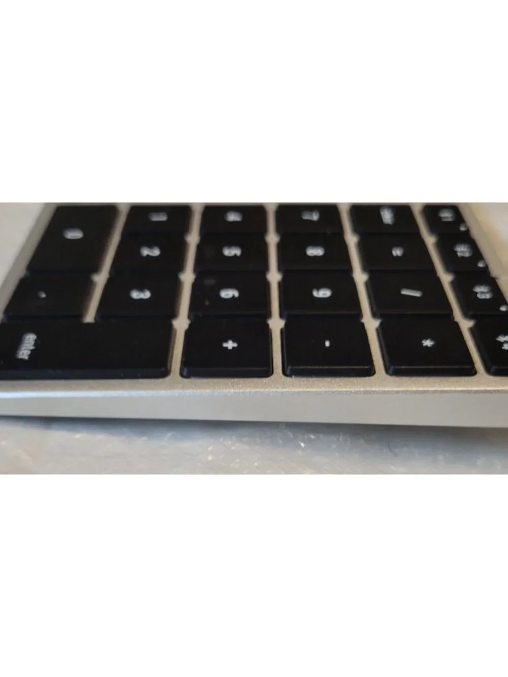 Satechi up sale