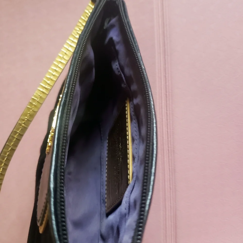 Coach Y2K Large Black Amanda Satin Wristlet Clutch - Horse and Carriage Logo