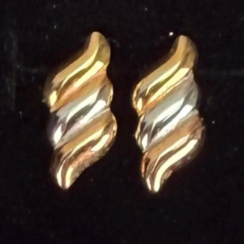 Goldtone and Silvertone vintage pierced post earrings