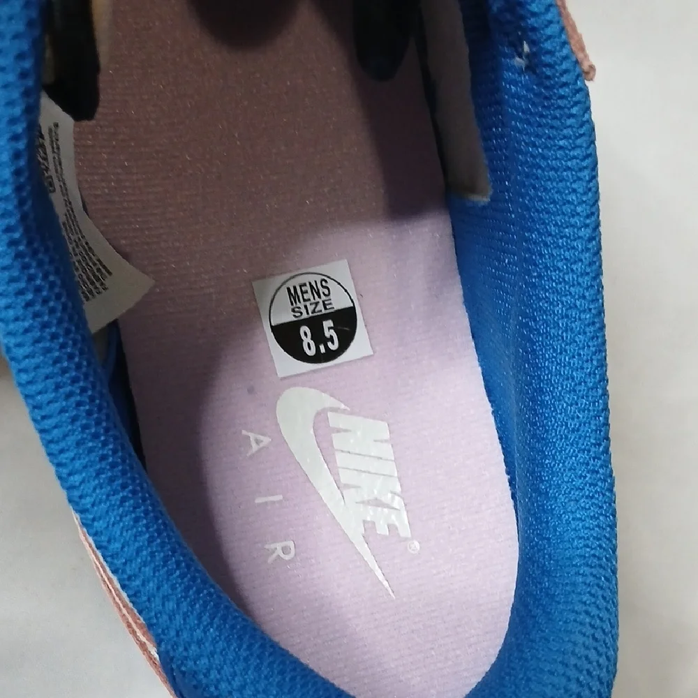 Nike stylish athletic