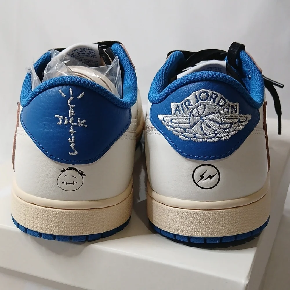 Nike stylish athletic