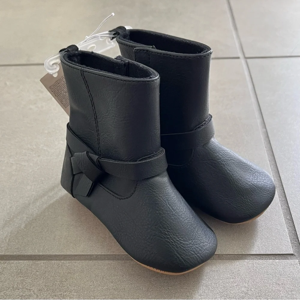 🌸 Black Baby Kids Boots Old Navy Size 5