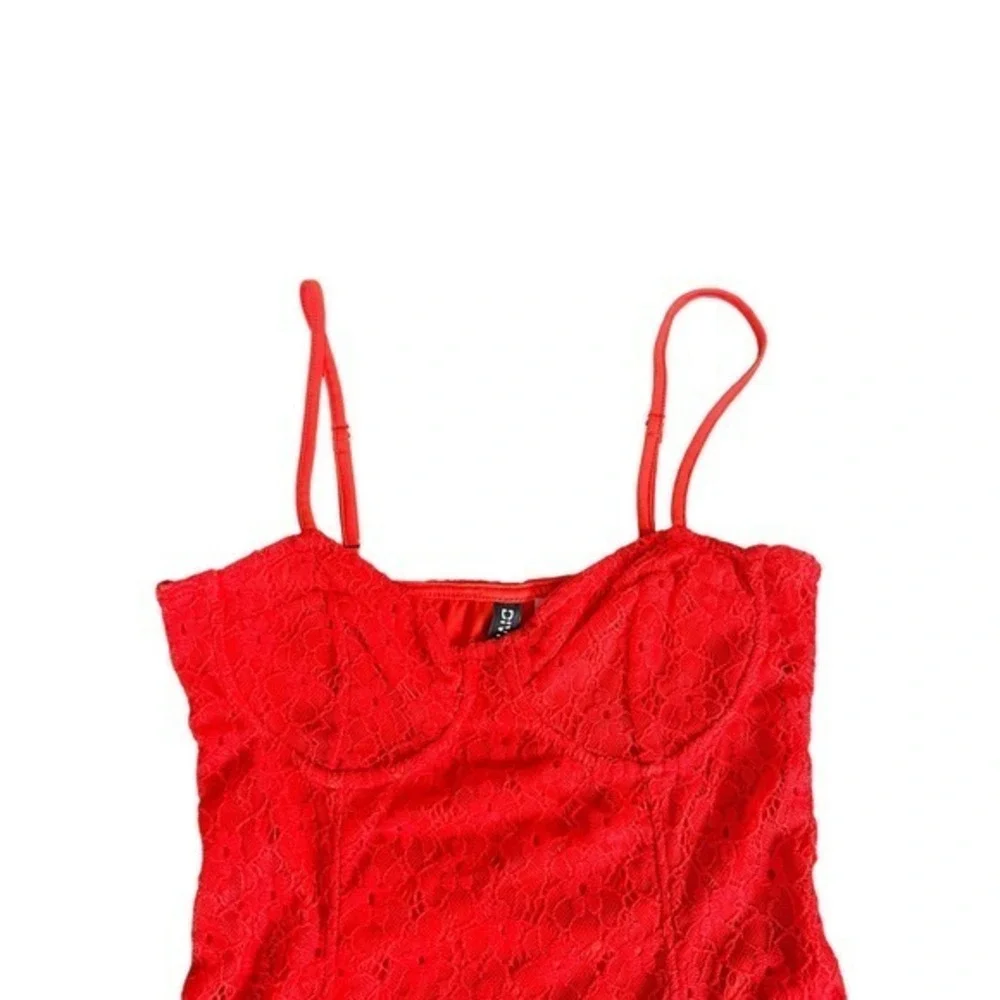straps jersey size
