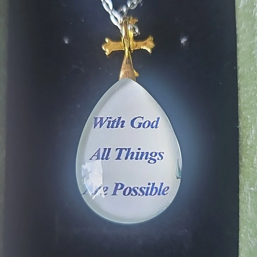 NIB Acrylic Double Sided Mother Mary Holding Baby Jesus Necklace