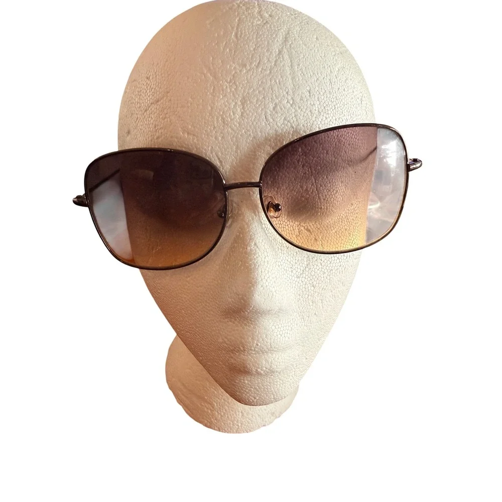 Oleg Cassini Oversized Oval Sunglasses Brown Gradient Metal Frame Mod 2041‎ 200